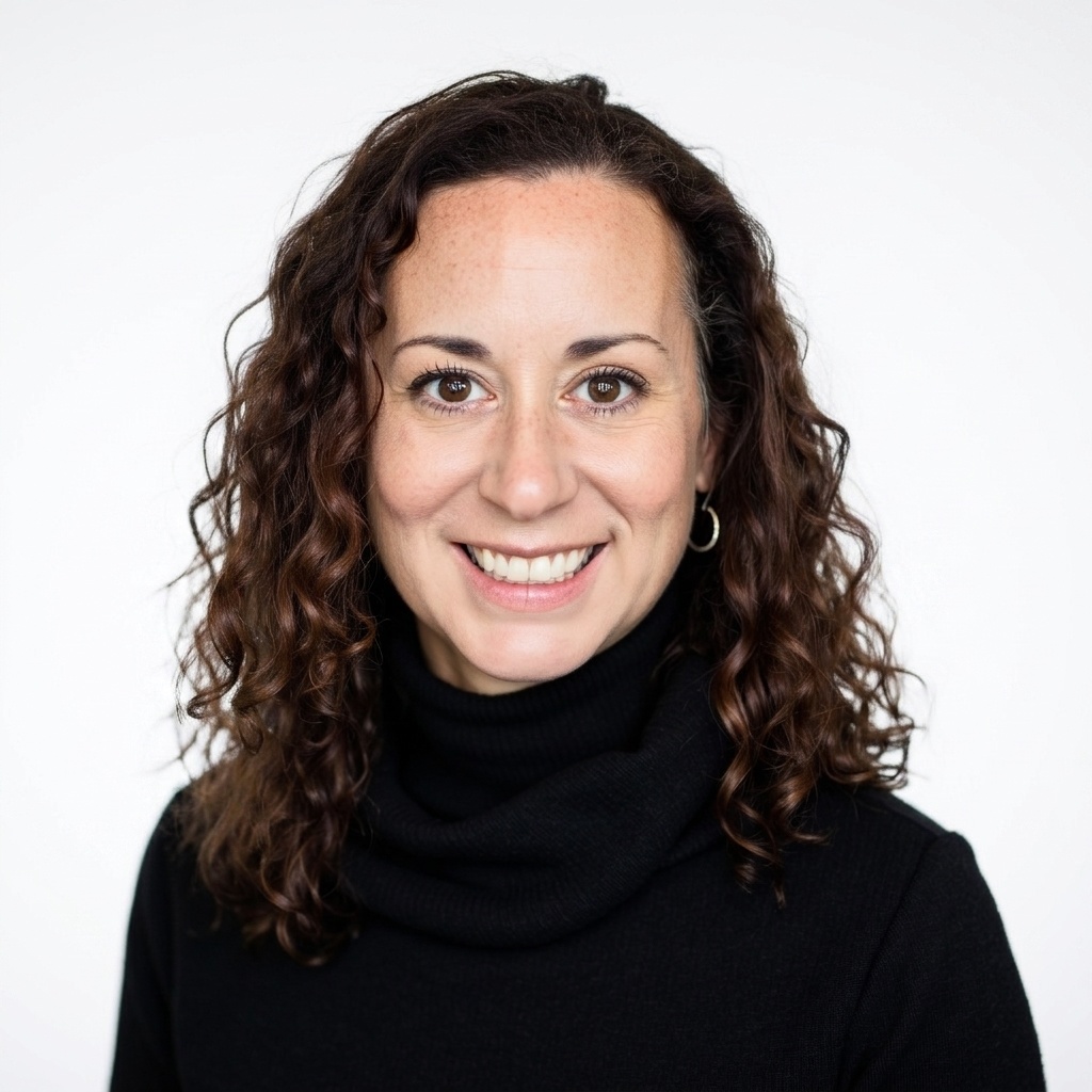 Sara Ezrin Larsen